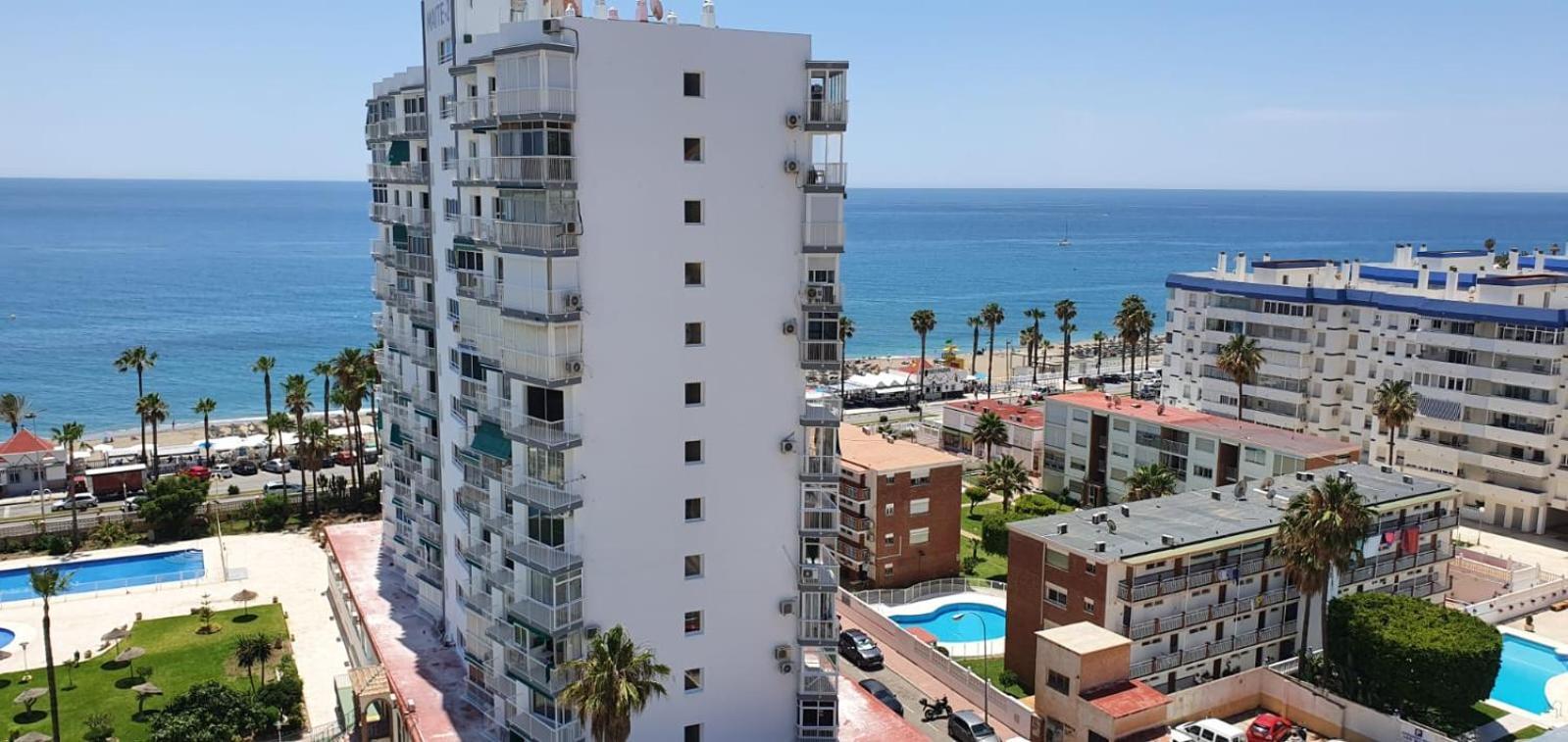 Inmejorables Vistas Al Mediterraneo Benalmadena Bagian luar foto