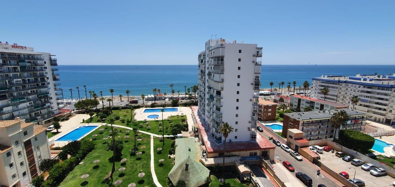 Inmejorables Vistas Al Mediterraneo Benalmadena Bagian luar foto