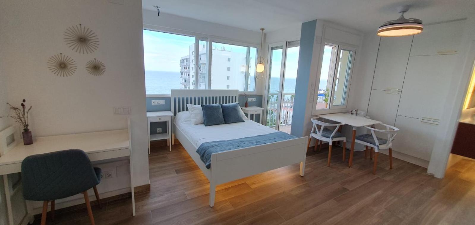 Inmejorables Vistas Al Mediterraneo Benalmadena Bagian luar foto